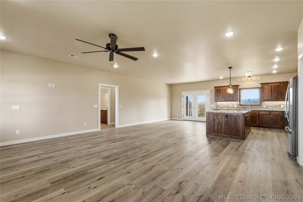 34830 S Falcon Crest Lane Cookson, OK 74427