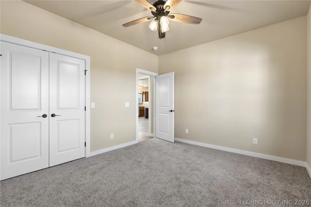 34830 S Falcon Crest Lane Cookson, OK 74427
