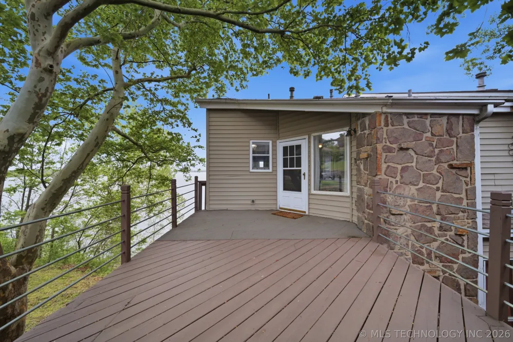706 Villa Vista Drive Pryor, OK 74361