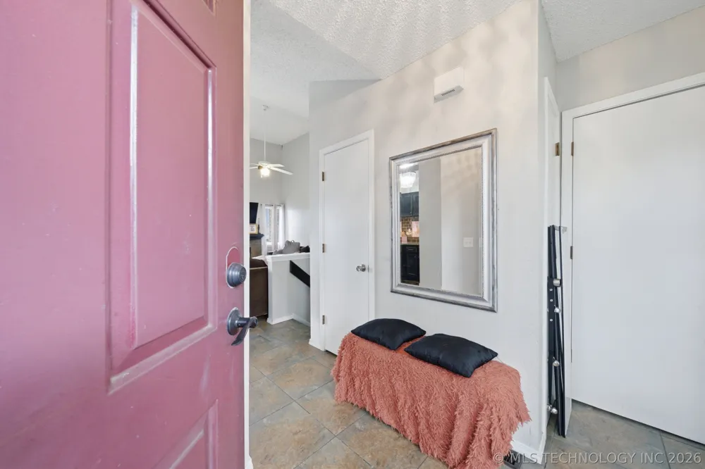 706 Villa Vista Drive Pryor, OK 74361
