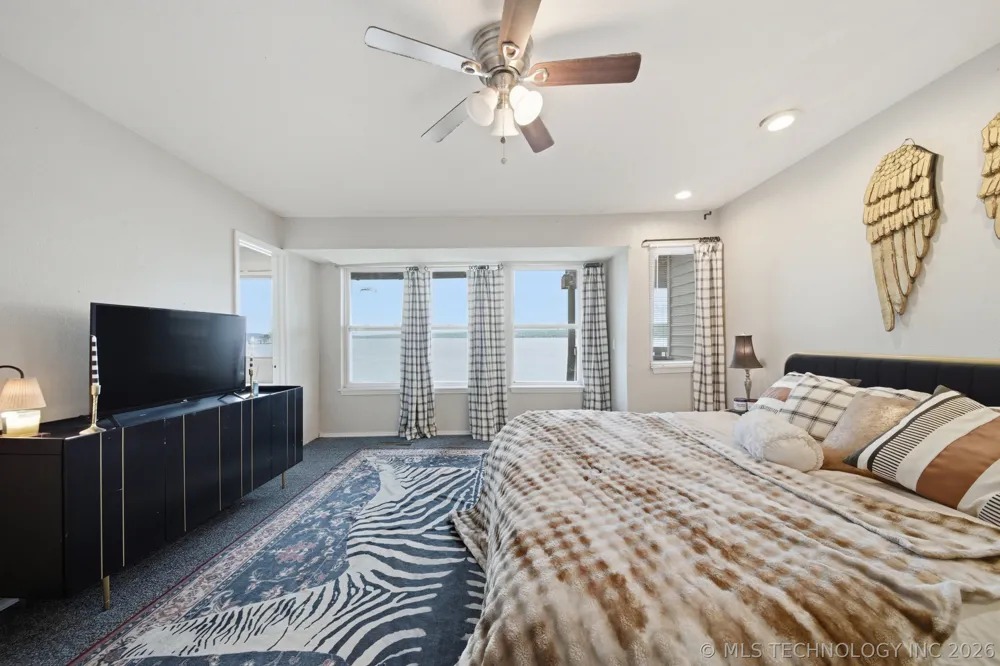 706 Villa Vista Drive Pryor, OK 74361