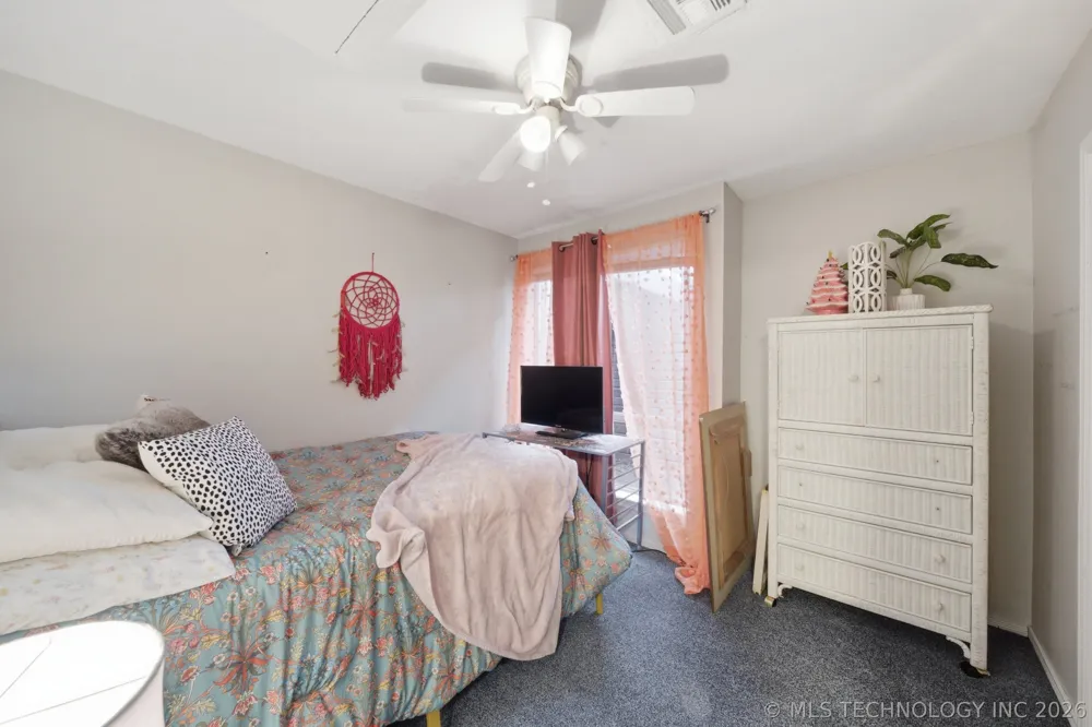 706 Villa Vista Drive Pryor, OK 74361