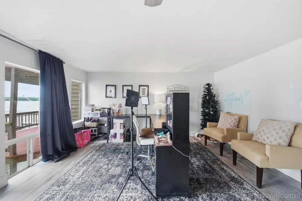 706 Villa Vista Drive Pryor, OK 74361