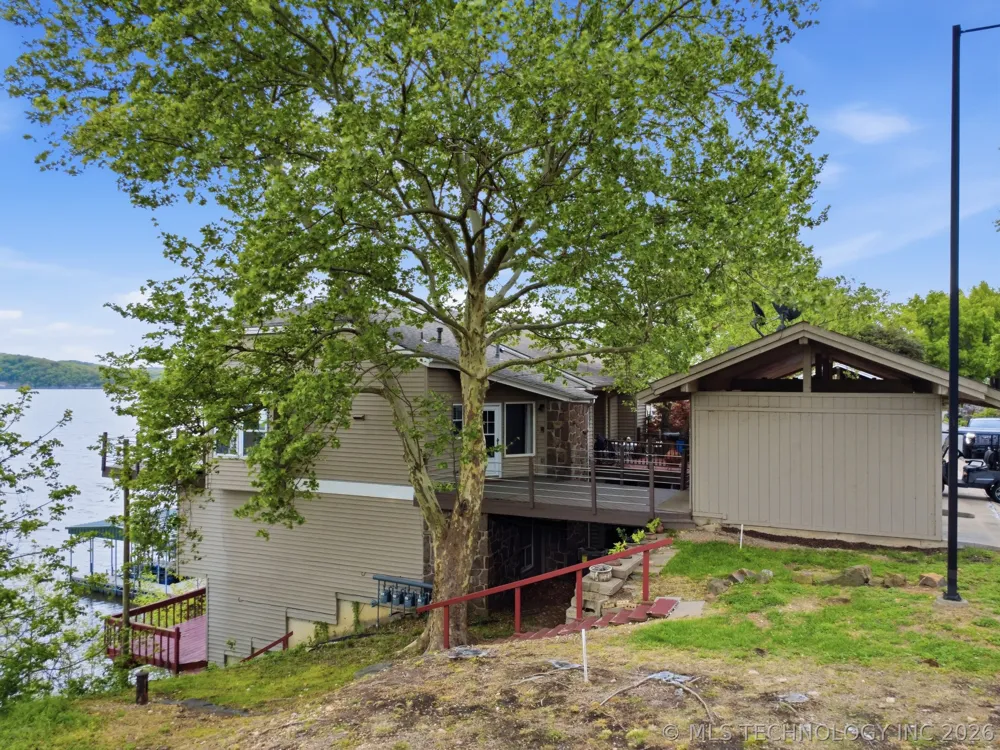 706 Villa Vista Drive Pryor, OK 74361