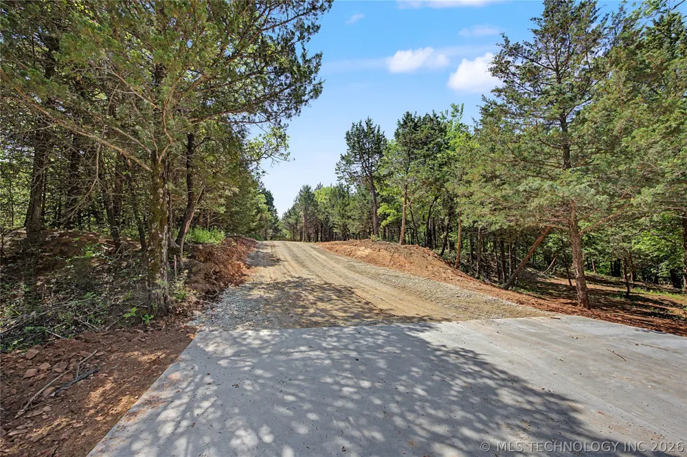Lakeview Drive Guthrie, OK 73044