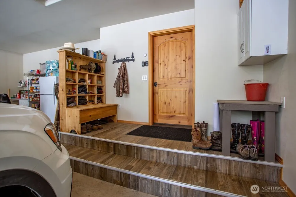 354 Vulcan Mountain Road Curlew, WA 99118