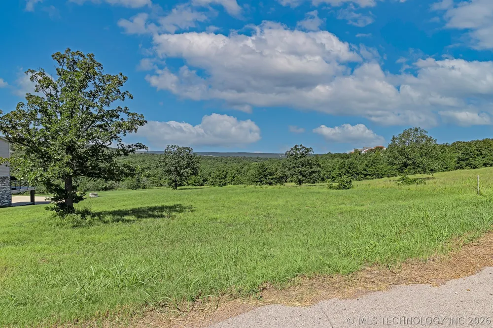 19 Catalina Boulevard Sperry, OK 74073