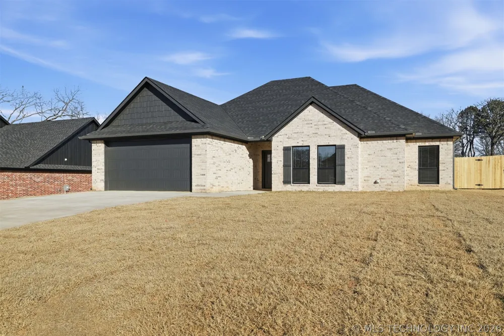 1900 Boxer Lane Durant, OK 74701