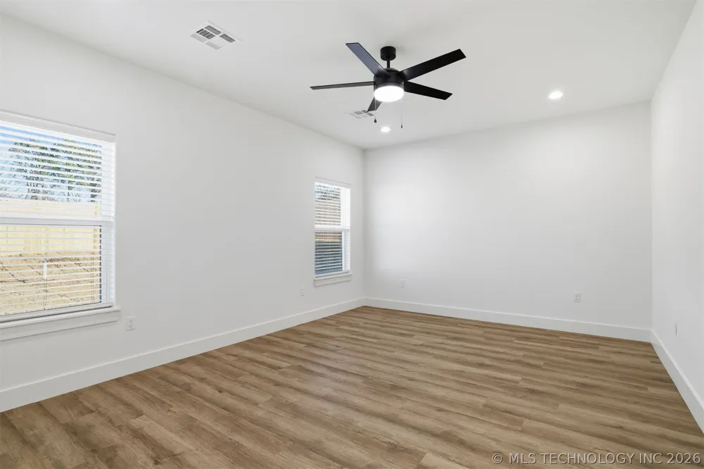 1900 Boxer Lane Durant, OK 74701