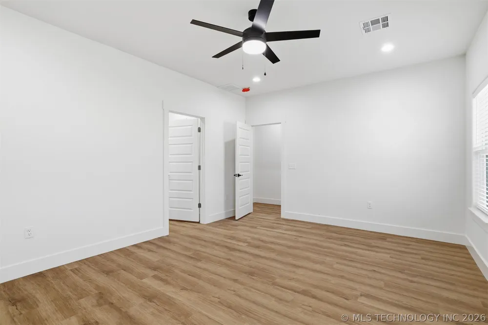 1900 Boxer Lane Durant, OK 74701