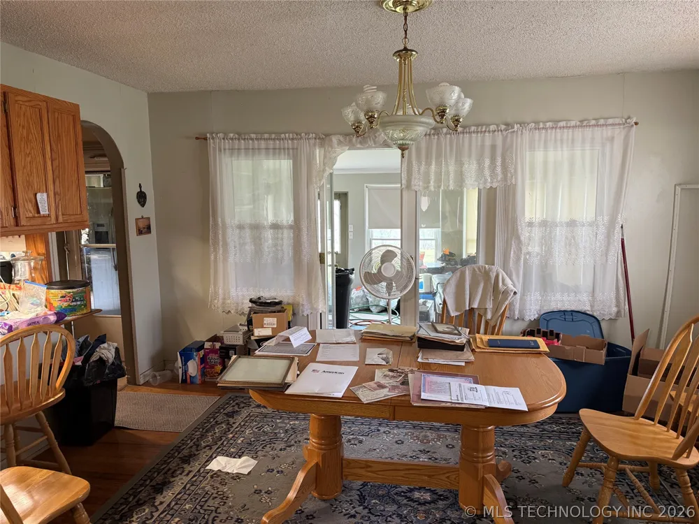 402151 W 3200 ROAD Ramona, OK 74061