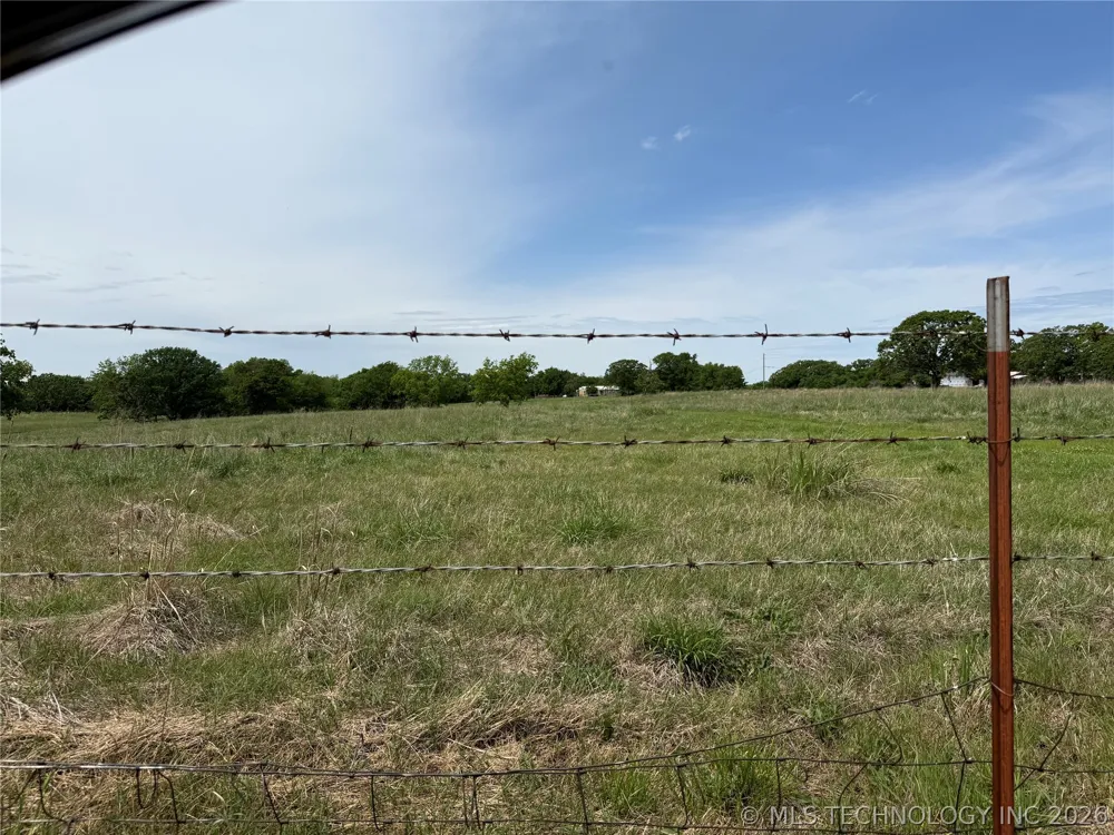 402151 W 3200 ROAD Ramona, OK 74061