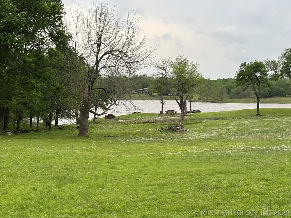 23 Rock Creek Ten Big Cabin, OK 74332