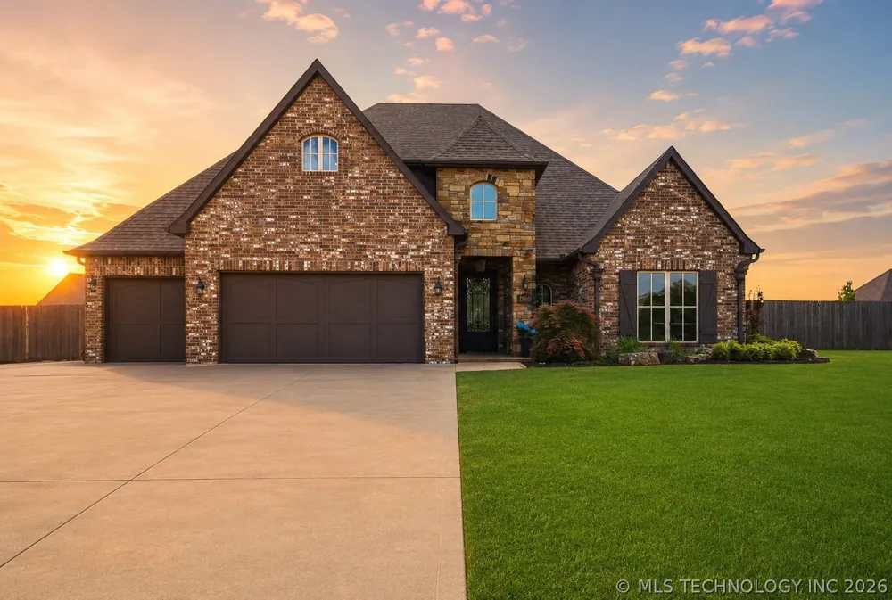 1956 E 172nd Street S Mounds, OK 74047