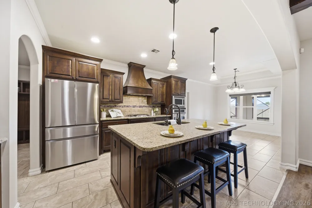 1956 E 172nd Street S Mounds, OK 74047