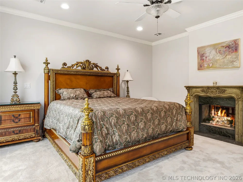 33021 S 625 ROAD Grove, OK 74344