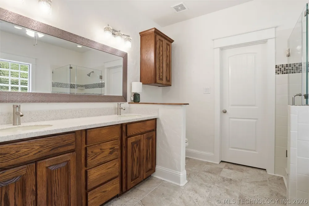 900 W Hardesty Road Caddo, OK 74729