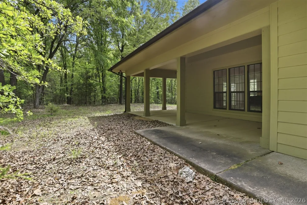 900 W Hardesty Road Caddo, OK 74729