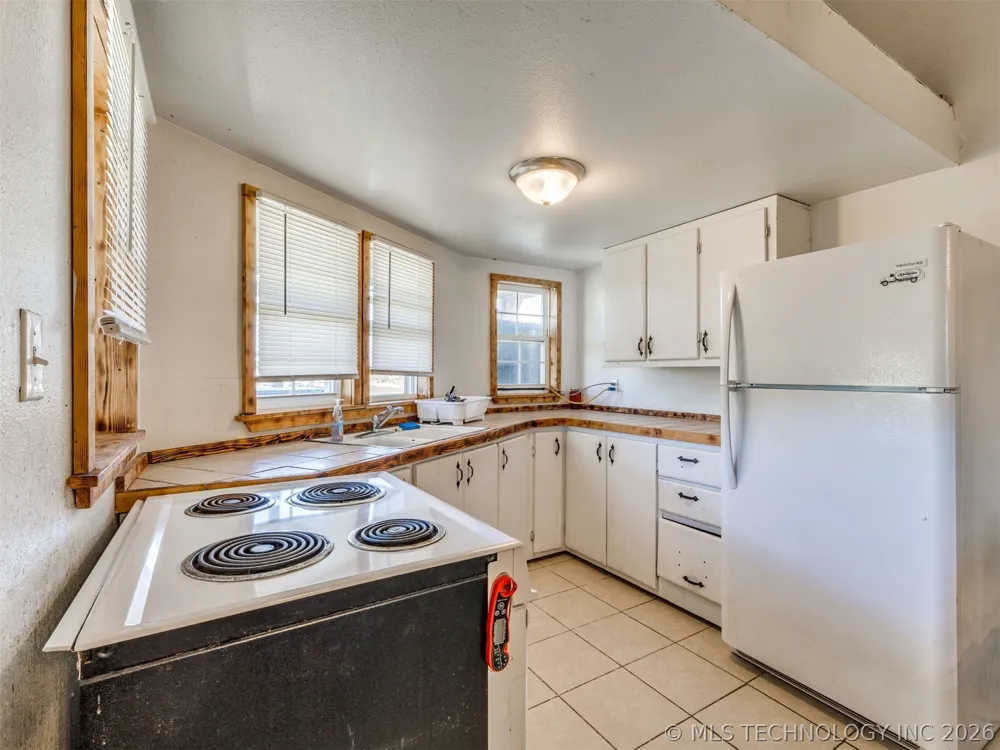 9693 EW 24 ROAD Nowata, OK 74048