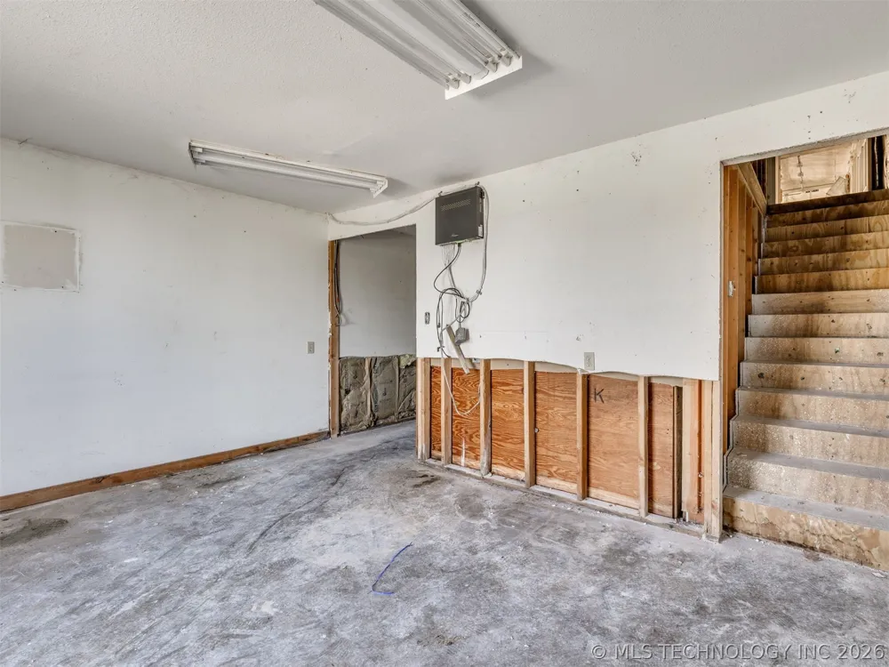 9693 EW 24 ROAD Nowata, OK 74048