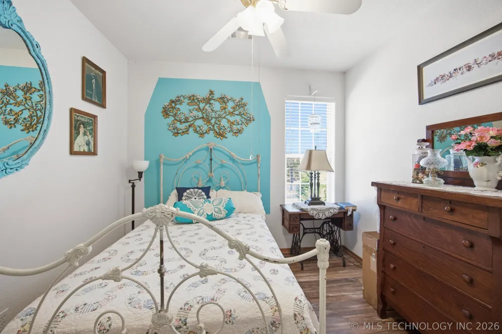 2445 Avalon Drive Eufaula, OK 74432