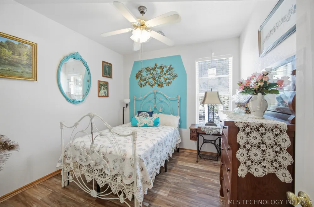 2445 Avalon Drive Eufaula, OK 74432
