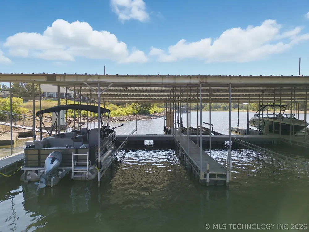 2445 Avalon Drive Eufaula, OK 74432