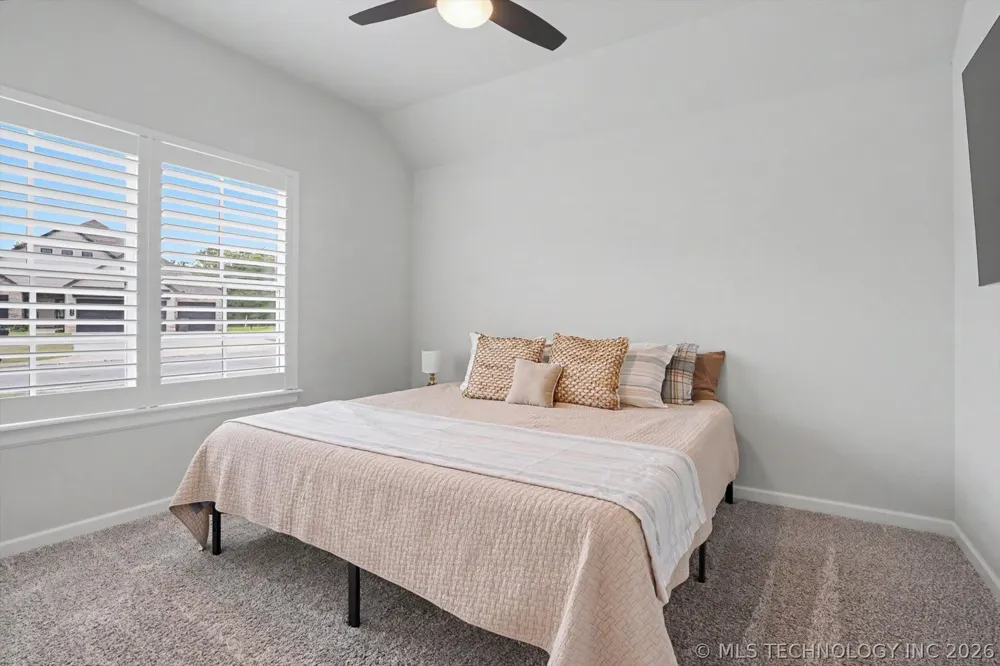 18977 E Ridgeline Road Catoosa, OK 74015