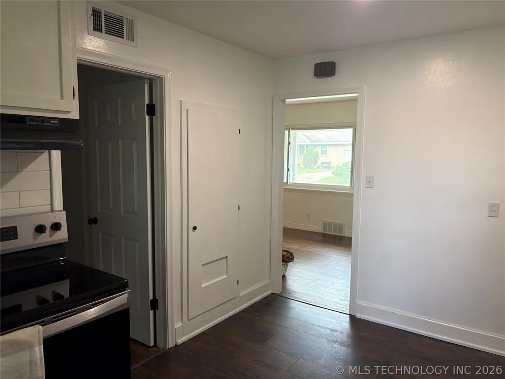 618 SE Wilshire Avenue Bartlesville, OK 74006