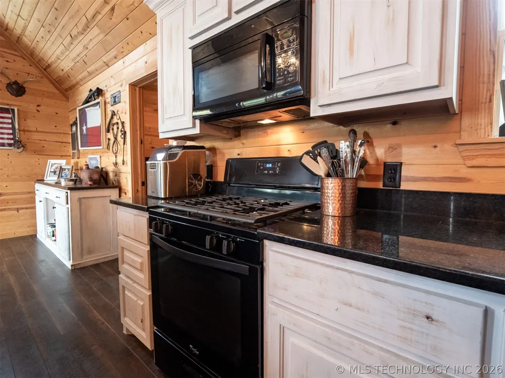 1 SE 1000 AVENUE Tuskahoma, OK 74574