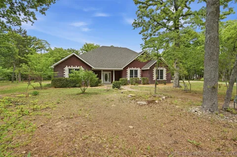 601 Thousand Oaks