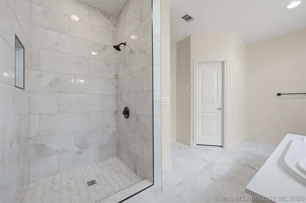 601 Thousand Oaks Cartwright, OK 74731