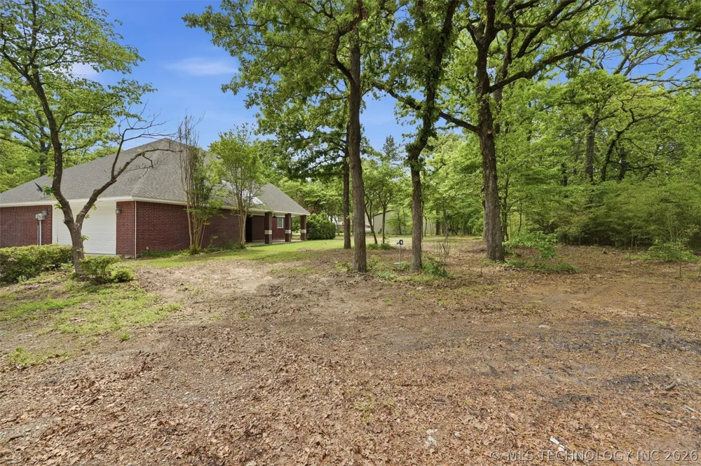 601 Thousand Oaks Cartwright, OK 74731
