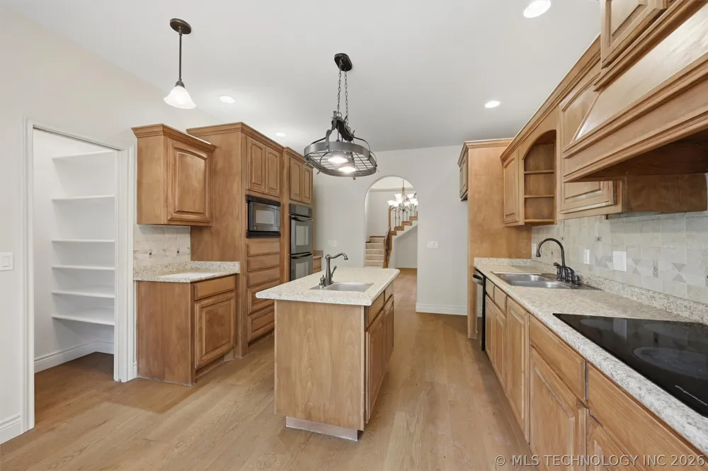601 Thousand Oaks Cartwright, OK 74731