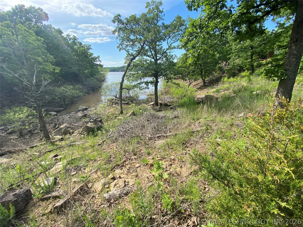 12 Cherokee Hills Stigler, OK 74432