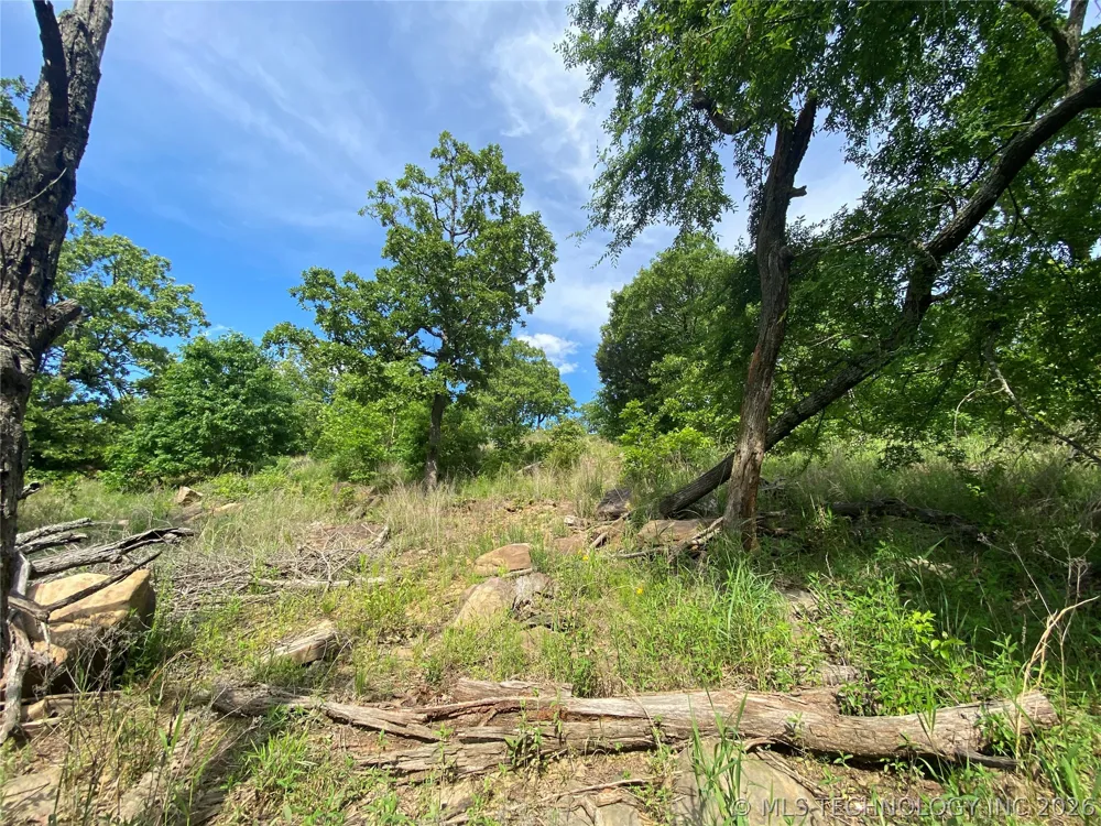 12 Cherokee Hills Stigler, OK 74432