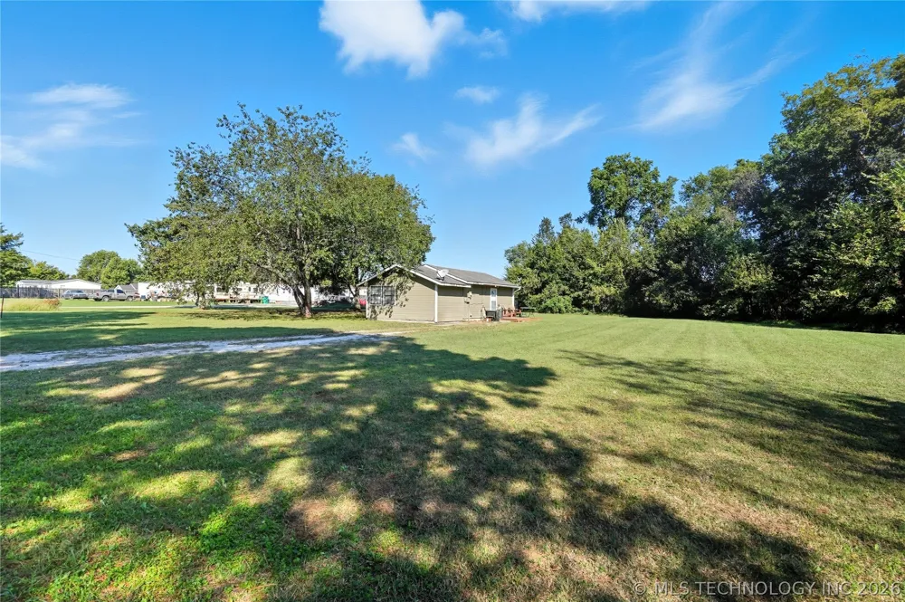 63176 E 282 ROAD Grove, OK 74344