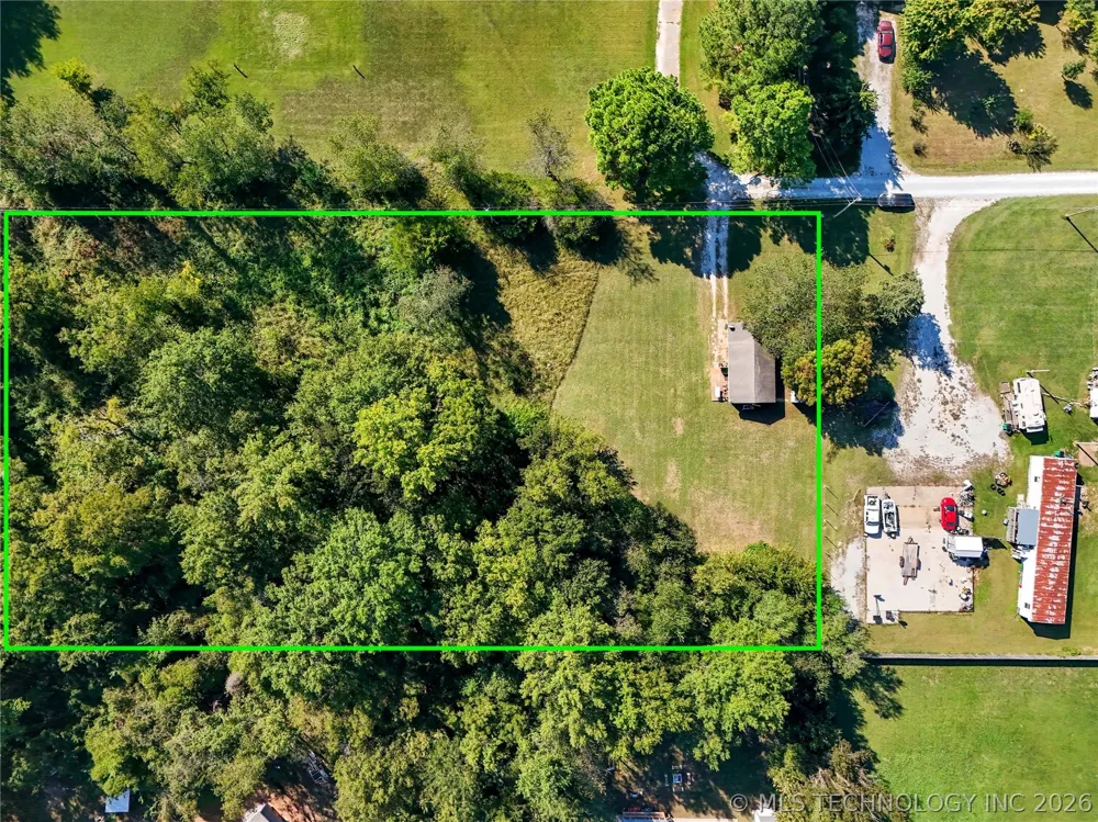63176 E 282 ROAD Grove, OK 74344