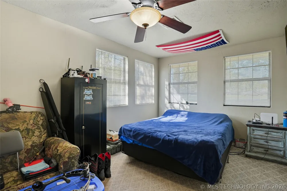 63176 E 282 ROAD Grove, OK 74344