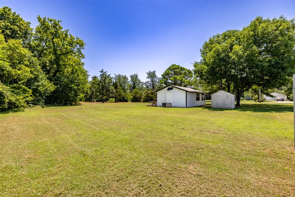 63176 E 282 ROAD Grove, OK 74344