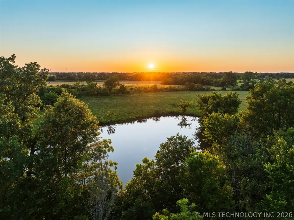 1 Old Highway 10 Miami, OK 74354