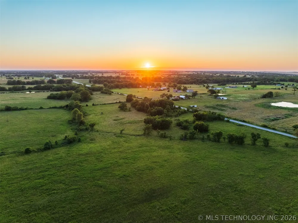 1 Old Highway 10 Miami, OK 74354
