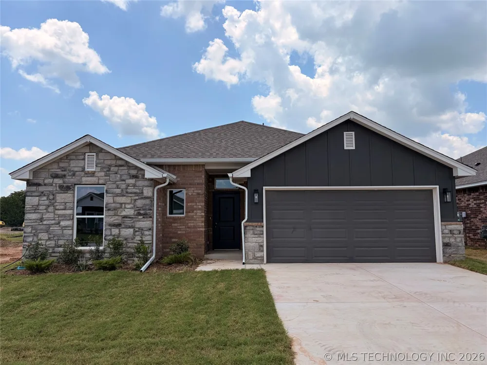 10948 S 271st EastAvenue S Coweta, OK 74429