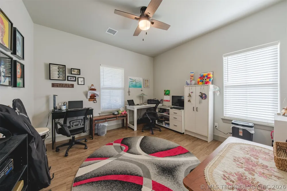16860 W Sierra Tahlequah, OK 74464