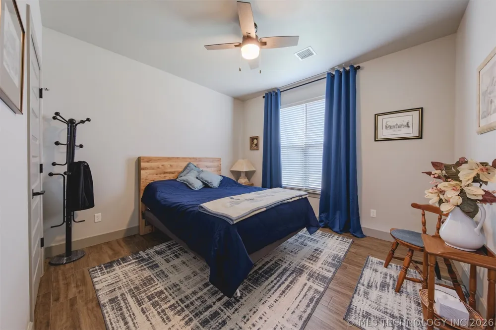 16860 W Sierra Tahlequah, OK 74464