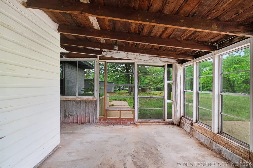 3546 E 2000 ROAD Sawyer, OK 74743
