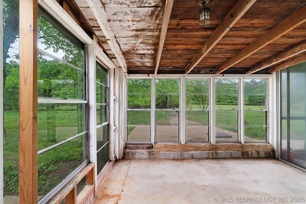 3546 E 2000 ROAD Sawyer, OK 74743