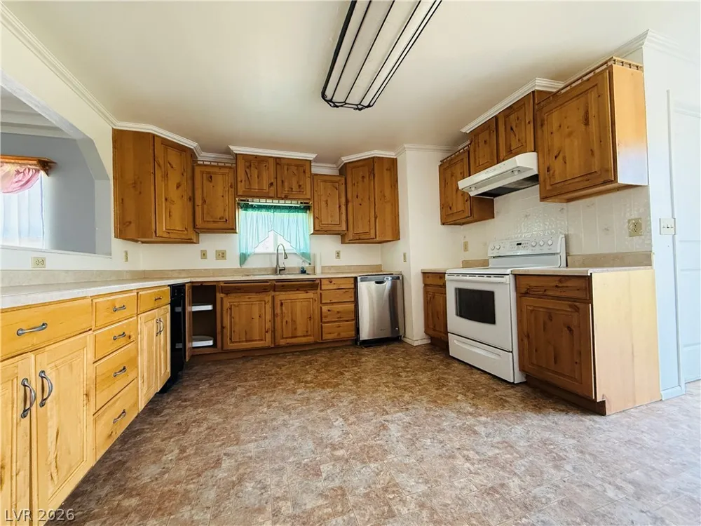 14 Avenue F McGill, NV 89318