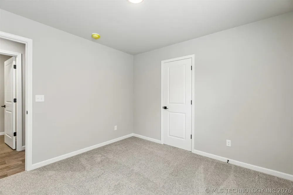 1119 E Cherry Street Cushing, OK 74023