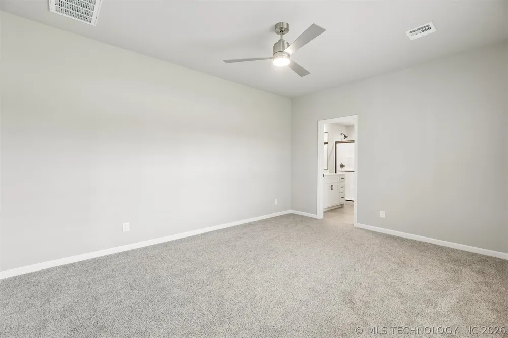 1119 E Cherry Street Cushing, OK 74023
